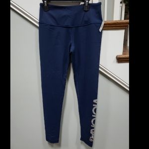 Victoria's Secret navy Knockout tight Victoria Sport NWT size small